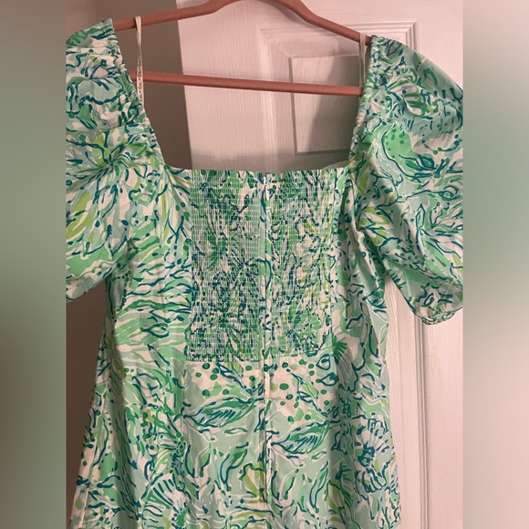 Lilly Pulitzer | Peplum Off the Shoulder Shift - Picture 3 of 4